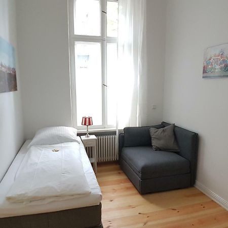 Lang Re By Rockchair Apartments L Superhost Status L 2 Bedrooms Boxspringbeds In City Center - Cozy Family & Business Flair Welcomes You! Berlin Luaran gambar