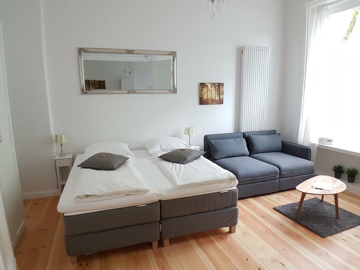 Lang Re By Rockchair Apartments L Superhost Status L 2 Bedrooms Boxspringbeds In City Center - Cozy Family & Business Flair Welcomes You! Berlin Luaran gambar